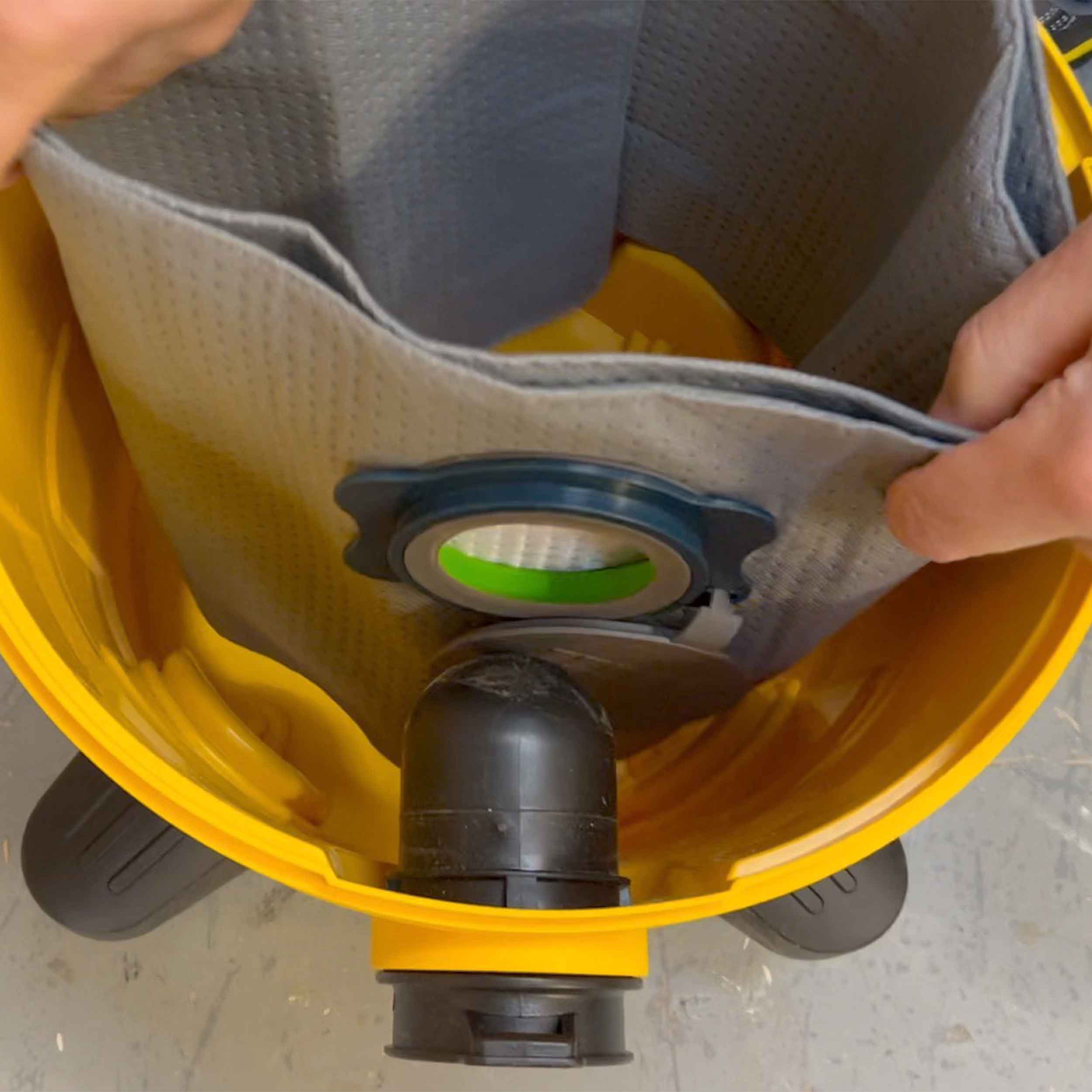 Close-up of the reusable dust bag fabric and collar for DeWalt/Vacmaster/Einhell/Titan